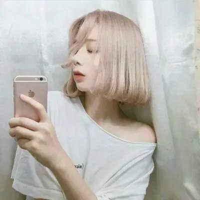 如蝶翩翩